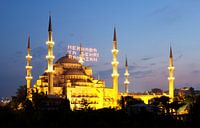 Blue mosque in Istanbul at dusk by Dianne van der Velden thumbnail