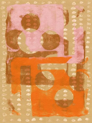 Abstracte organische vormen in oranje, roze, beige en bruin.