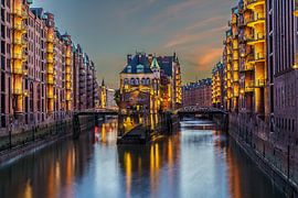 Wasserschloss (3x2), Hamburg van Wil Crooymans