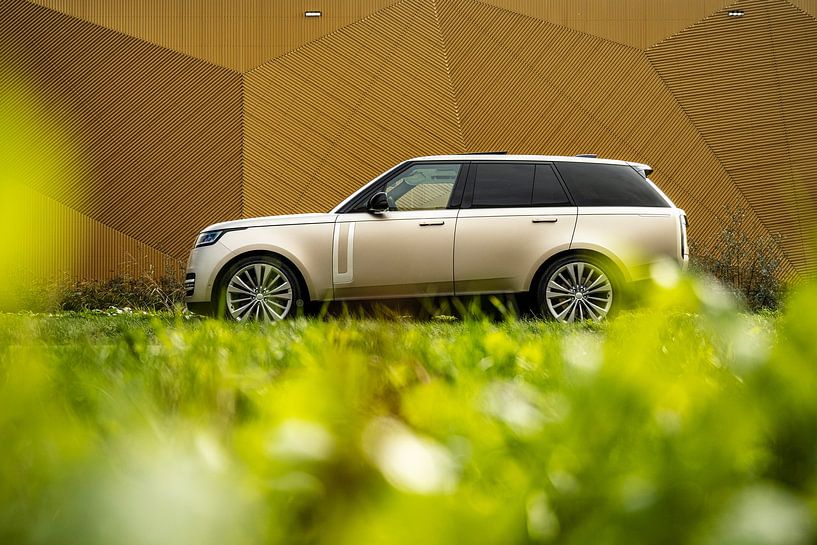 Range Rover P530 Erstausgabe von Bas Fransen