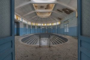 The Old Swimming Pool sur Maikel Brands