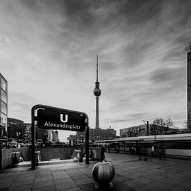 Berlin Alexanderplatz by Frank Herrmann