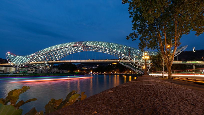 Friedensbrücke in Tiflis von Lynxs Photography