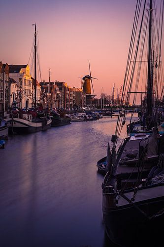 Korenmolen de Distilleerketel in Rotterdam Delfshaven