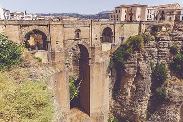 De  Puente Nuevo brug in Ronda in Andalusië van Fotografiecor .nl