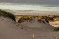 Duinen bij zonsondergang bij St. Peter Ording van Alexander Wolff thumbnail