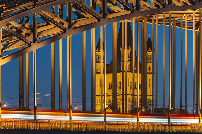 Hohenzollernbrücke, Keulen, Noordrijn-Westfalen, Duitsland van Walter G. Allgöwer