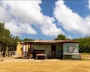 Oud vissershuisje Bonaire Lac Cai van Marly De Kok