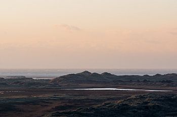 View of the Noordsvaarder and the dunes from the Seinpaalduin on Terschelling with the North Sea in 