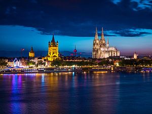 Nachts in Köln mit Dom