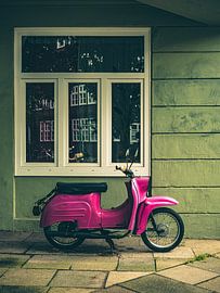 Le cyclomoteur rose