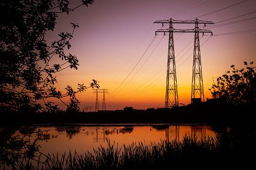 silhouetten bij zonsondergang