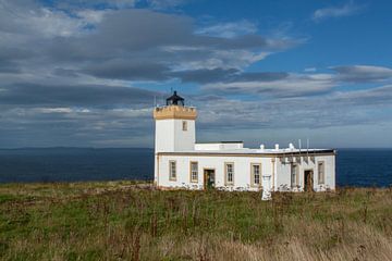 Dunscansby Head Lighthouse. John o'Groats Schotland. van Gert Hilbink