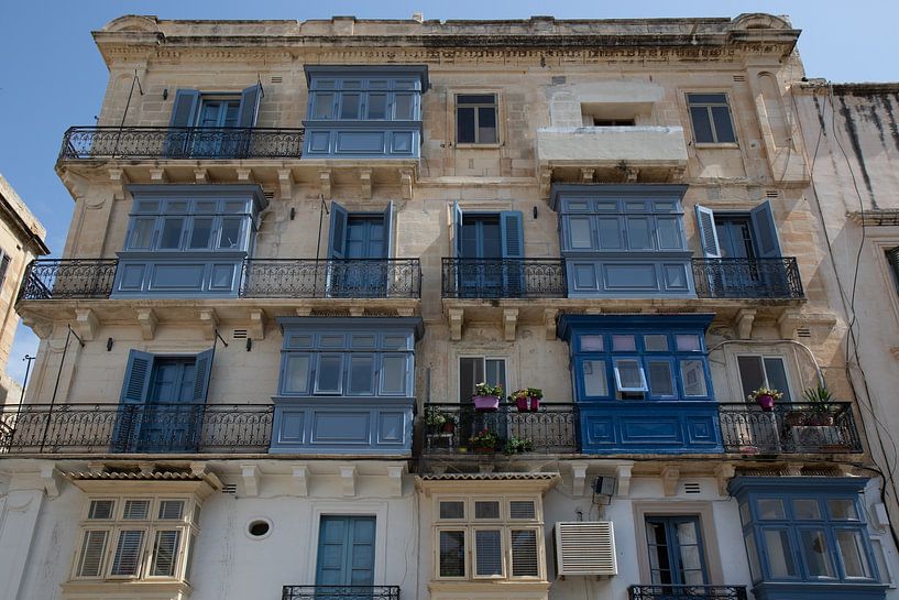 Woningen in blauwe en witte tinten van Anne Ponsen