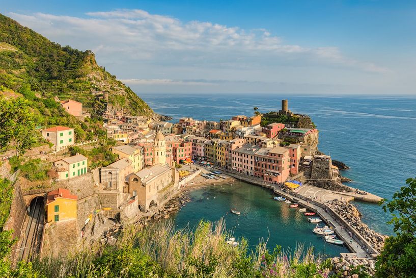 Abendsonne in Vernazza, Cinque Terre von Michael Valjak