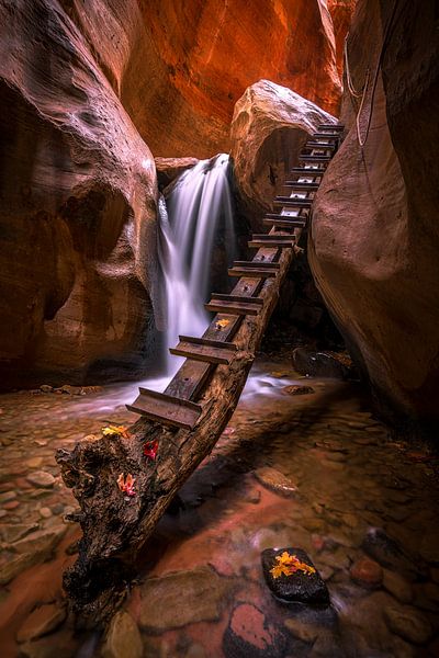 Canyon-Wasserfall von Remco van Adrichem