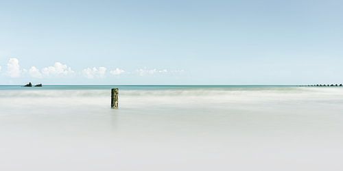 Salzige Stille an der Opalküste