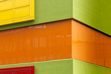 Le bâtiment des couleurs sur Joost Claassen