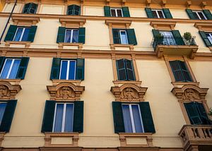 Fensterfront in Rom