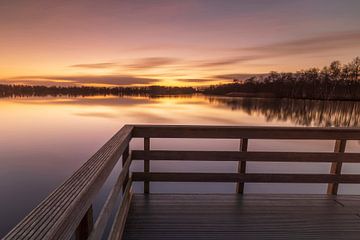 Steiger bij zonsondergang van Marcel Kerdijk