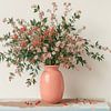 Charmant lente stilleven: Frisse bloemen in roze vaas van Studio Pieternel