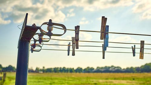 Une corde à linge à l'ancienne le long du Klompenpad