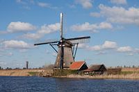 Hollands landschap molen Kinderdijk close