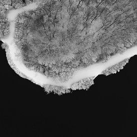 Insel im Schnee von Top down - Maarten Kempen