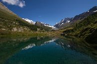 The lake Grundsee in Lotschental valley in Switzerland von Paul Wendels Miniaturansicht