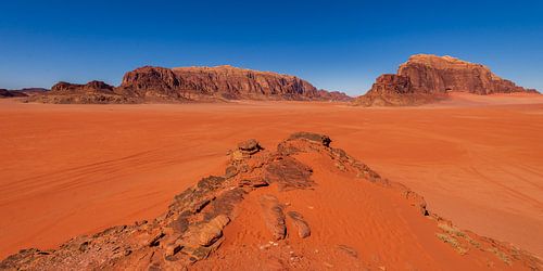 Panorama du désert de Wadi Rum, Jordanie