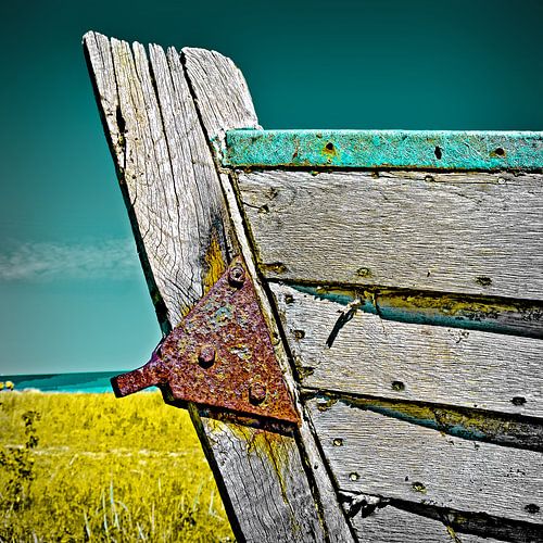Le vieux bateau en bois