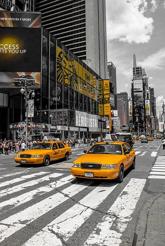 New York Cabs by Hannes Cmarits