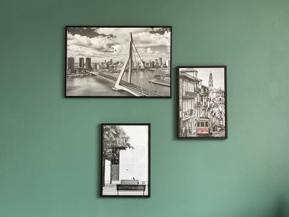 Erasmusbrug Rotterdam in zwart wit  van Michèle Huge 