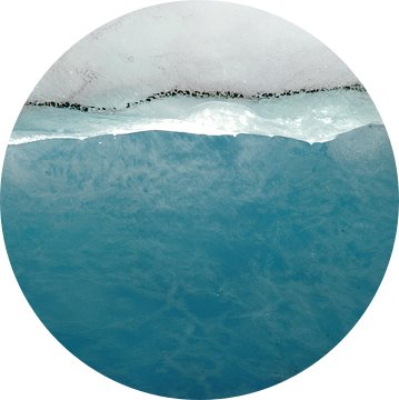 The colour of Ice van Margo Schoote