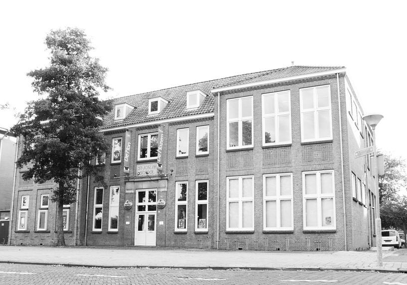 The Nozem and the Nun - Sint Josephschool in Heemskerk by Fela de Wit