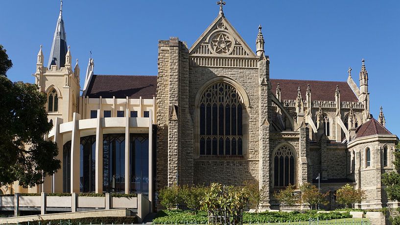Côté de la cathédrale Sainte-Marie par Frank's Awesome Travels