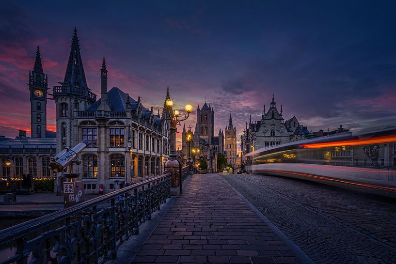 Gand au lever du soleil par Dennis Donders