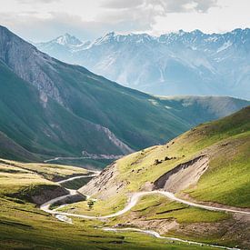 Kirgizië Berglandschap van Reinier van Oorsouw
