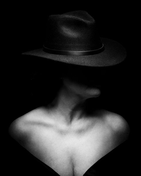 Dame mit Hut von Mark Isarin | Fotografie