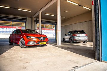 Renault Megane RS vs Seat Cupra R van Sytse Dijkstra