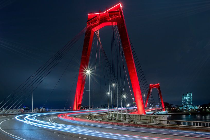 Willemsbrug - Rotterdam bij Nacht van Fotografie Ploeg