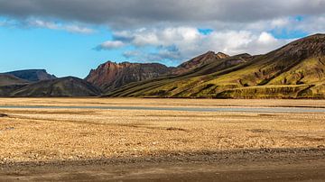 kleurrijke bergen in Landmannalaugar van Thomas Heitz
