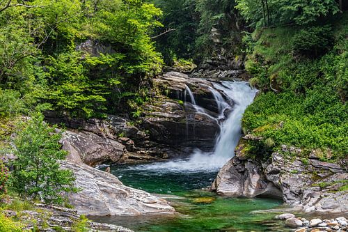 Wasserfall im Verzascatal