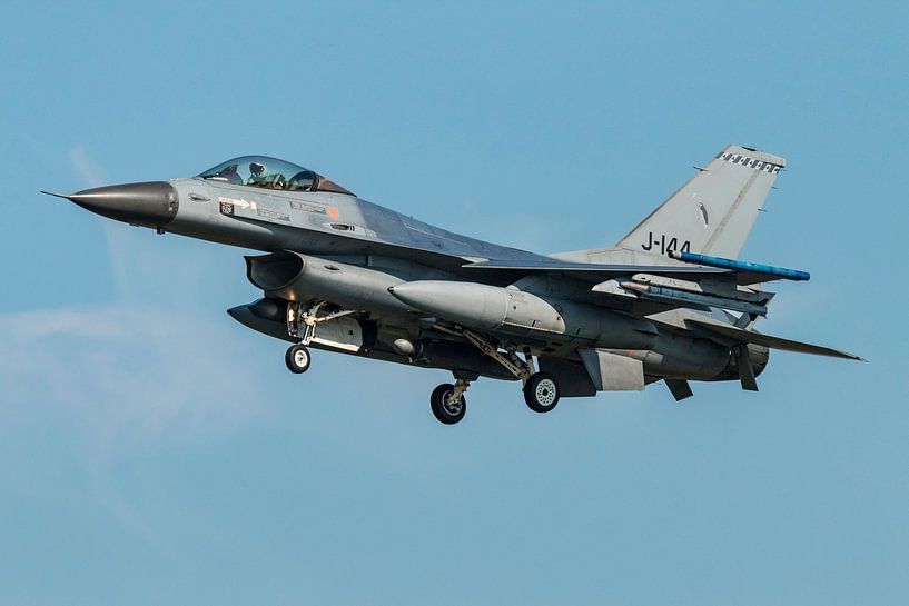 F16, Fighting Falcon. Netherlands by Gert Hilbink