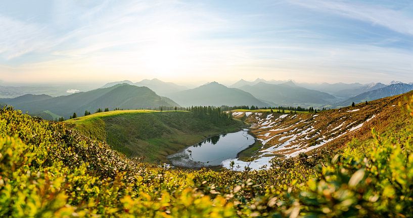 Panoramic picture over Hörnle lake by Leo Schindzielorz