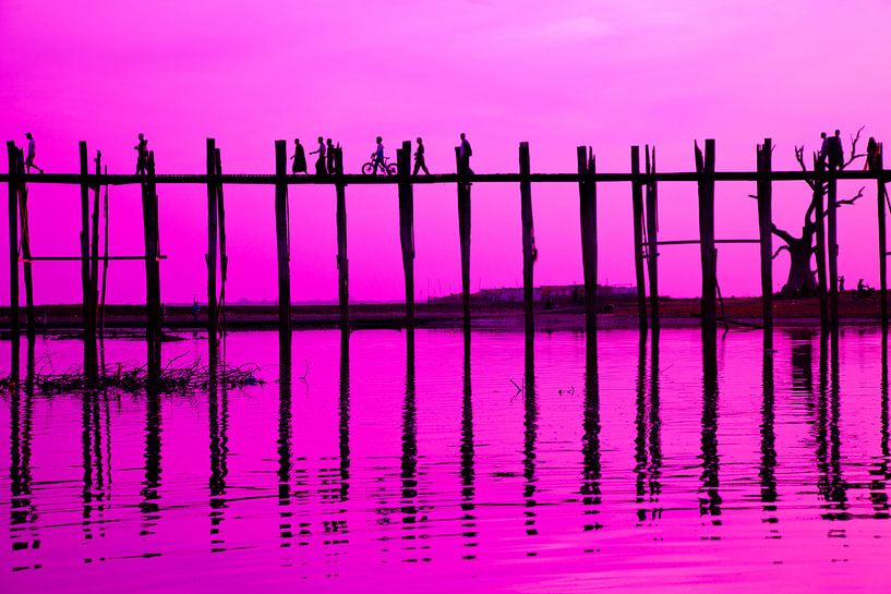 Zonsondergang U-Bein brug in Mandalay, Myanmar von Wijnand Plekker