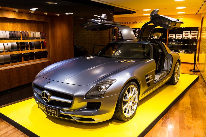 Mercedes Benz SLS AMG par Dennis van de Water