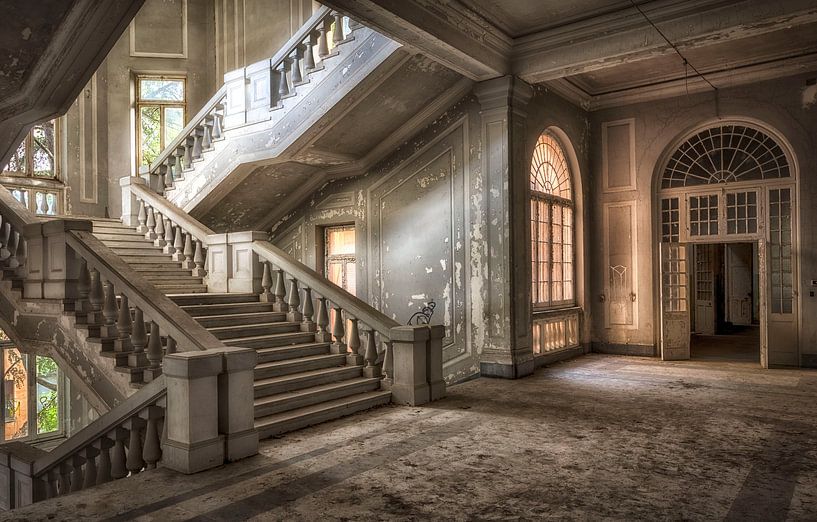 Staircase gray in abandoned hospital by Kelly van den Brande