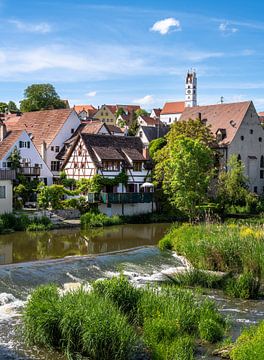 Oude stad Harburg aan de rivier Wörnitz van ManfredFotos