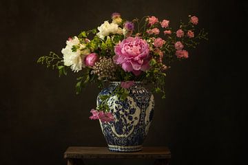Niederländisch Glorreich |||| Blumenvase ||| Stillleben von Rita Kuenen